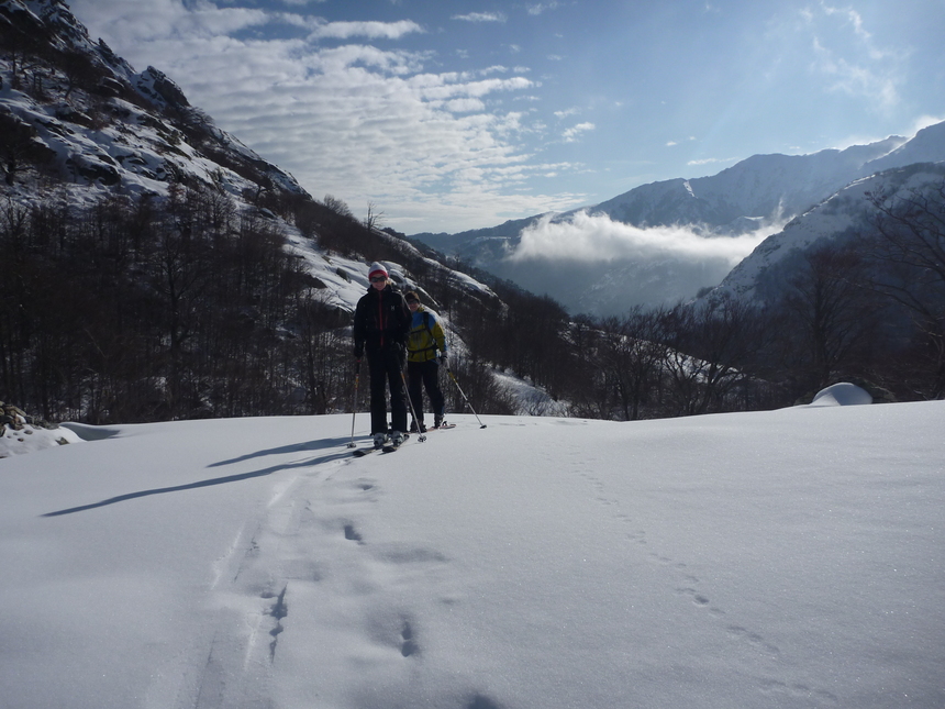 Ski après la chute de neige