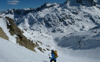 Raid à skis dans les Encantats